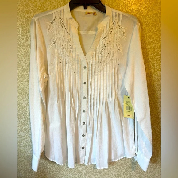 Reba Tops - Reba embroidered cut out knit woven tunic small COTTON